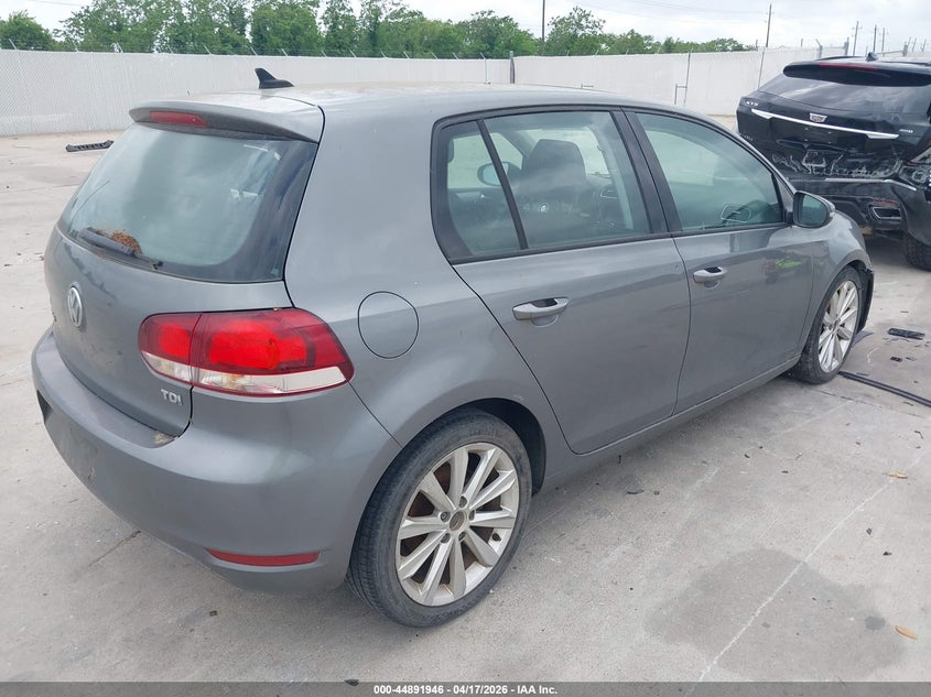2012 Volkswagen Golf Tdi 4-Door