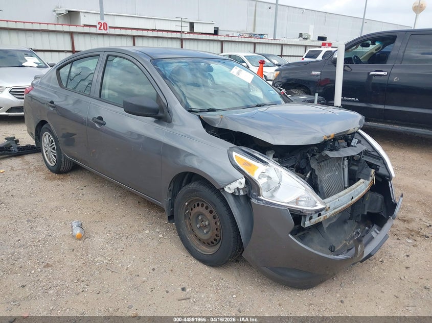 2016 NISSAN VERSA 1.6 S+