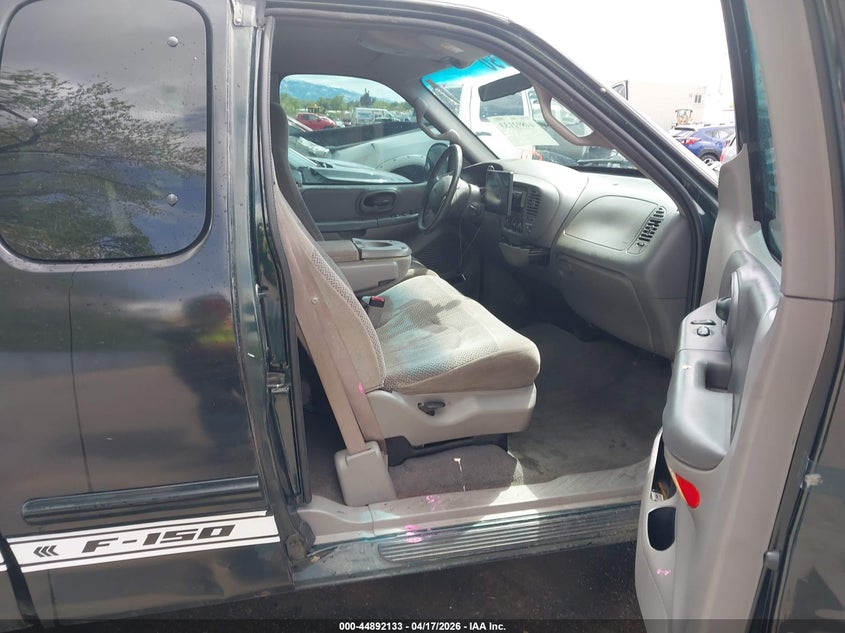 2001 Ford F-150 Lariat/Xl/Xlt