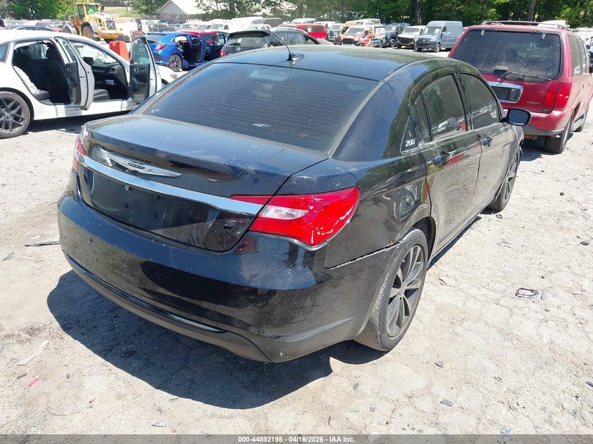 1C3CCBBB6DN595836 2013 Chrysler 200 2.4 Touring black
