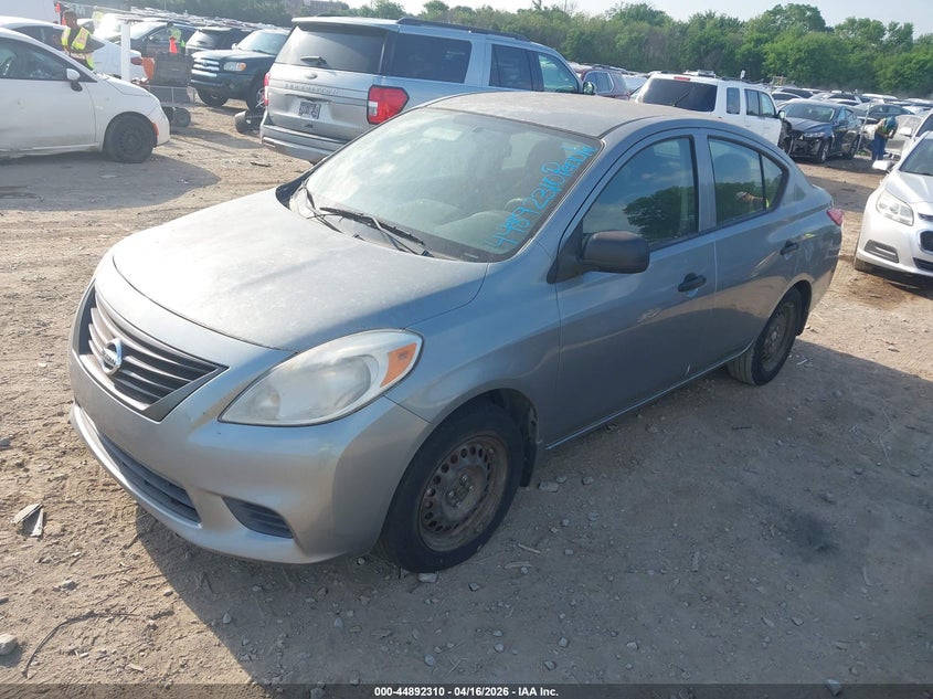 2012 Nissan Versa 1.6 S