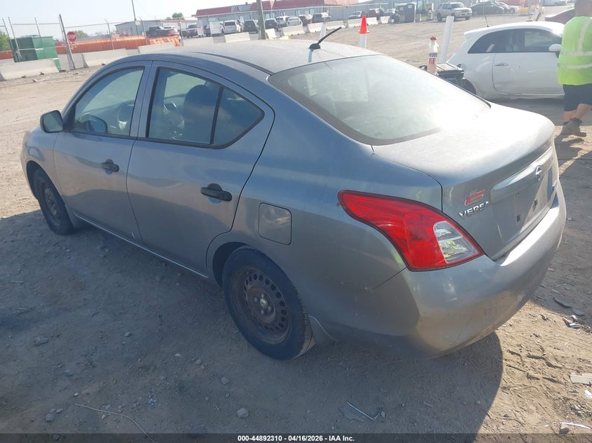 2012 Nissan Versa 1.6 S