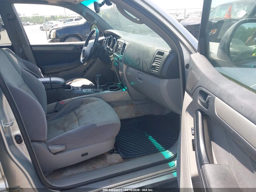 2004 Toyota 4Runner Sr5 V8