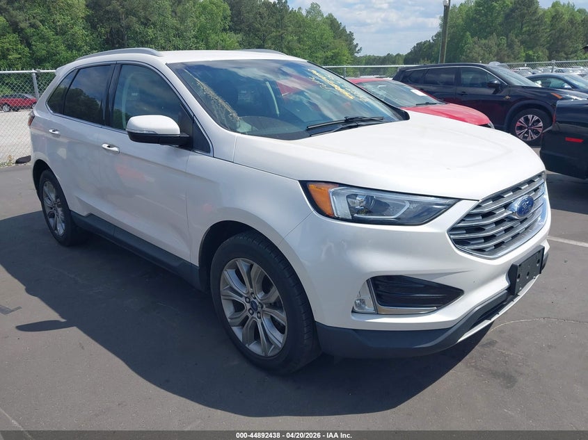 2019 Ford Edge Titanium