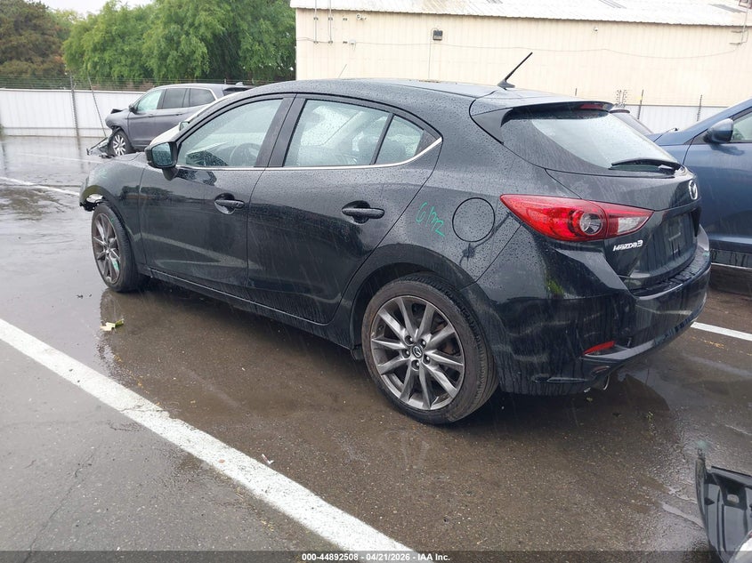 Vin: jm1bn1l34j1158021, lot: 45389854, mazda mazda3 touring 20183