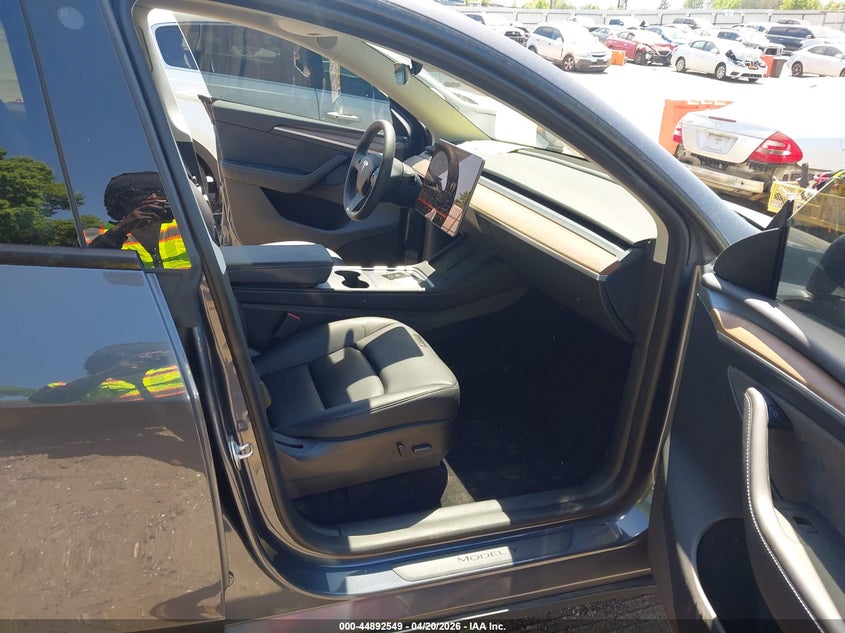 2023 Tesla Model Y Awd/Long Range Dual Motor All-Wheel Drive