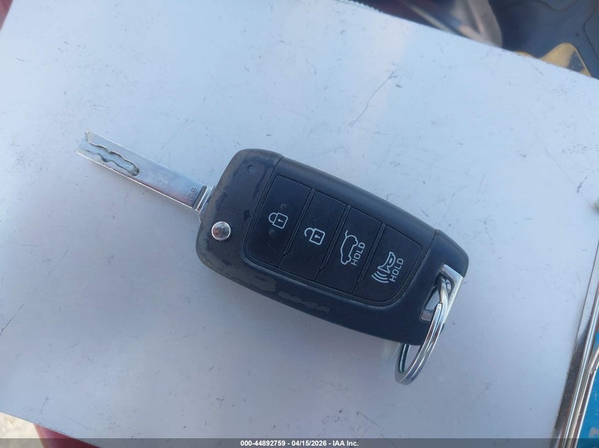 2019 Hyundai Veloster 2.0 VIN: KMHTG6AF2KU013838 Lot: 44892759