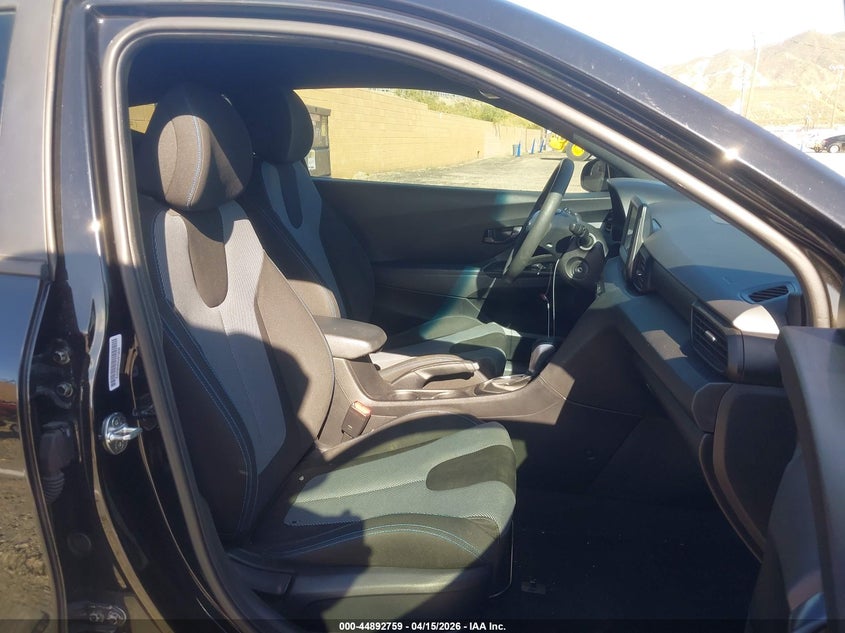 2019 Hyundai Veloster 2.0 VIN: KMHTG6AF2KU013838 Lot: 44892759