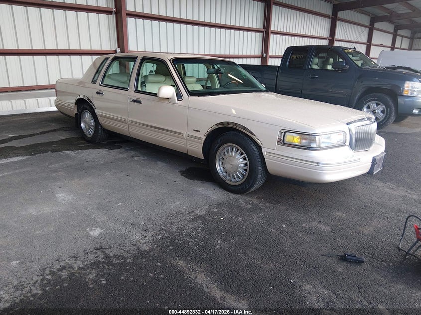 1996 Lincoln Town Car Sgn/Dmnd Anv/Cypress/Jn