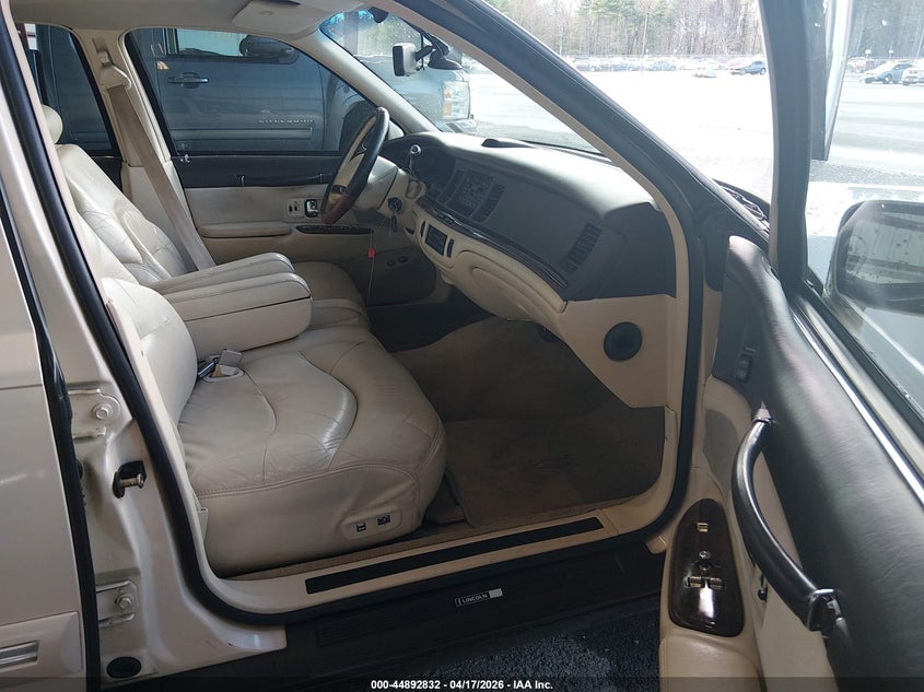 1996 Lincoln Town Car Sgn/Dmnd Anv/Cypress/Jn