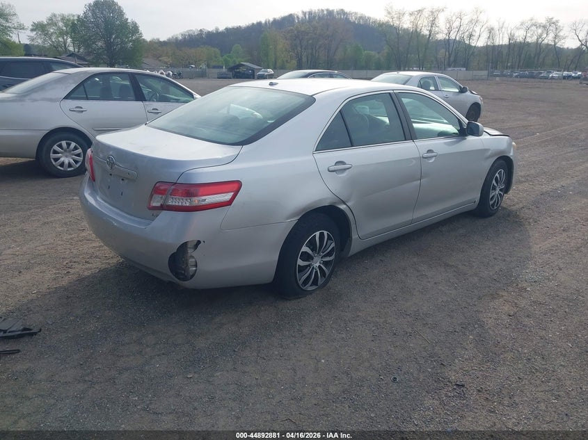 2010 Toyota Camry Le