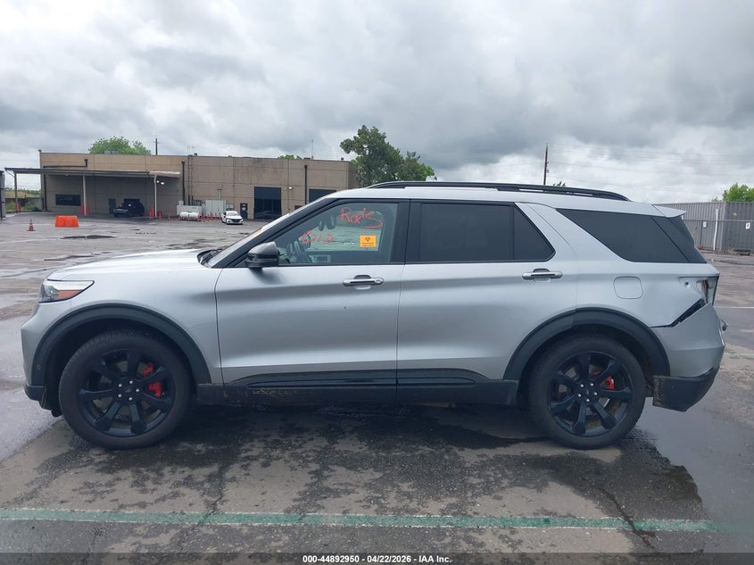 2022 FORD EXPLORER ST — Photo 14
