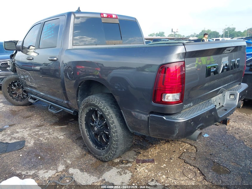 2017 RAM 1500 auction photo 3