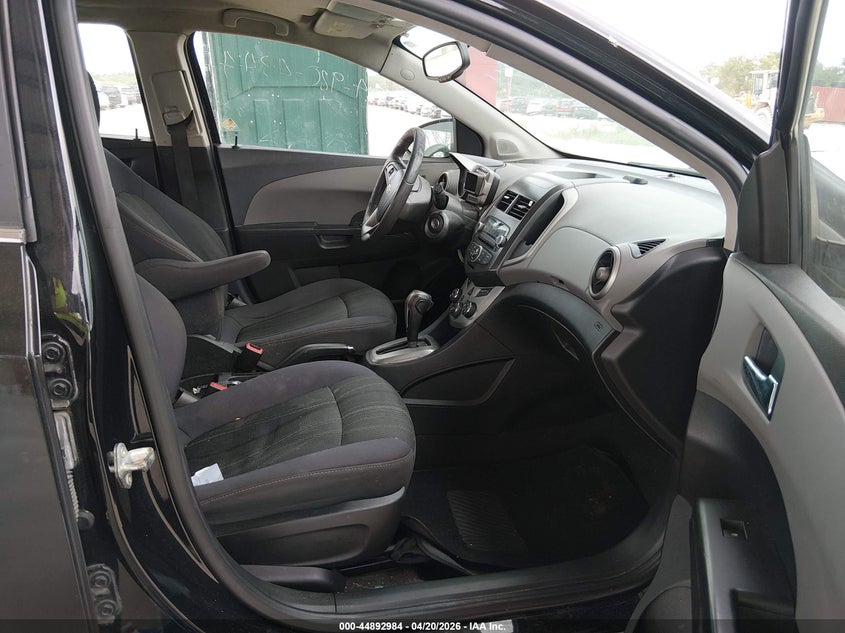2015 Chevrolet Sonic Lt Auto