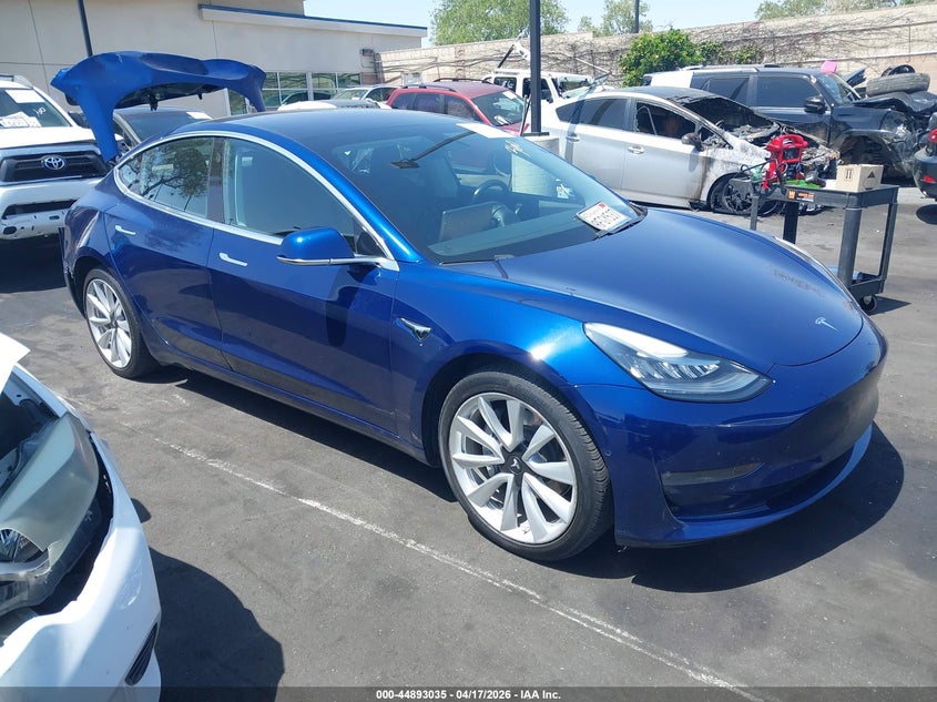 2018 Tesla Model 3 Long Range/Mid Range