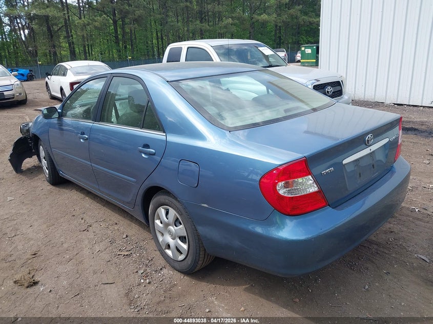 2004 Toyota Camry Le