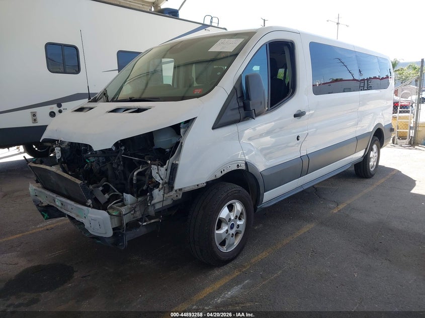 Vin: 1fbzx2ym4hka50670, lot: 45390604, ford transit-350 xlt 20172