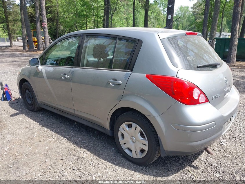 2011 Nissan Versa 1.8S