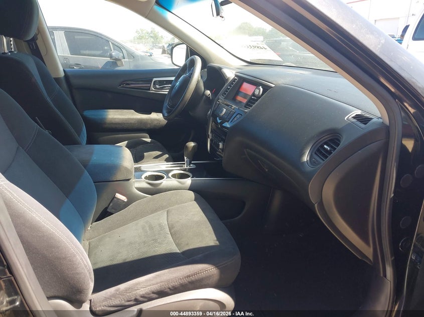 2014 Nissan Pathfinder S