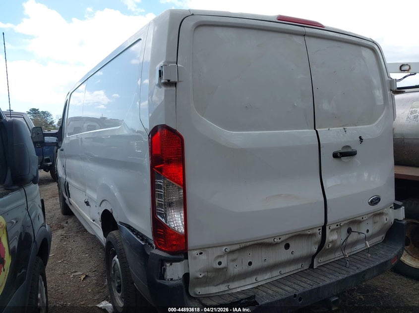 2022 Ford Transit-250