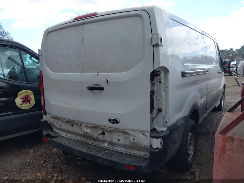 2022 Ford Transit-250