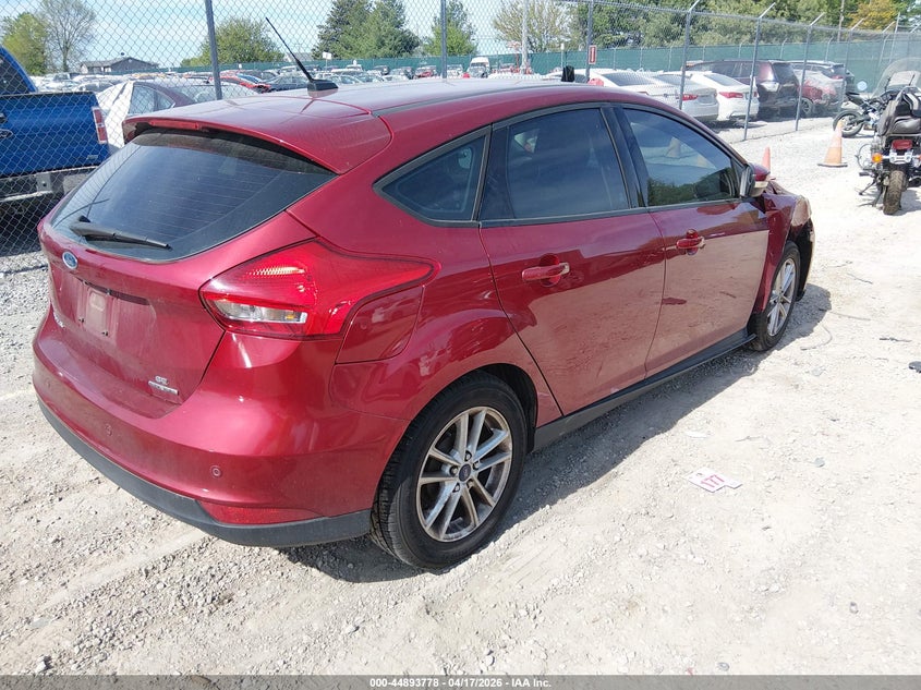 Vin: 1fadp3k25fl383573, lot: 45391142, ford focus se 20154