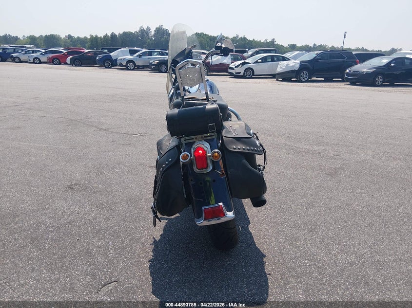 2013 Harley-Davidson Flstc Heritage Softail Classic VIN: 1HD1BWV1XDB039741 Lot: 44893785