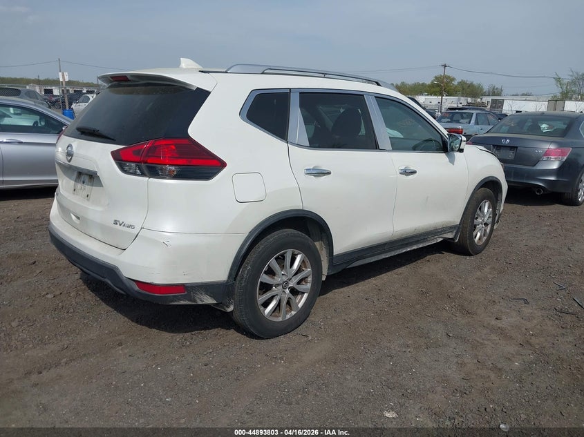 2017 Nissan Rogue Sv