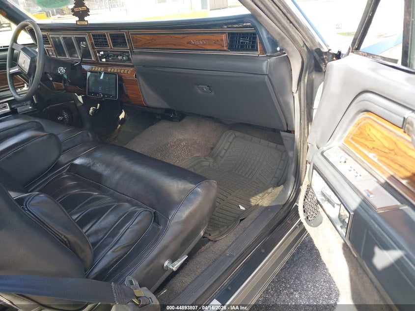 1983 Lincoln Mark Vi