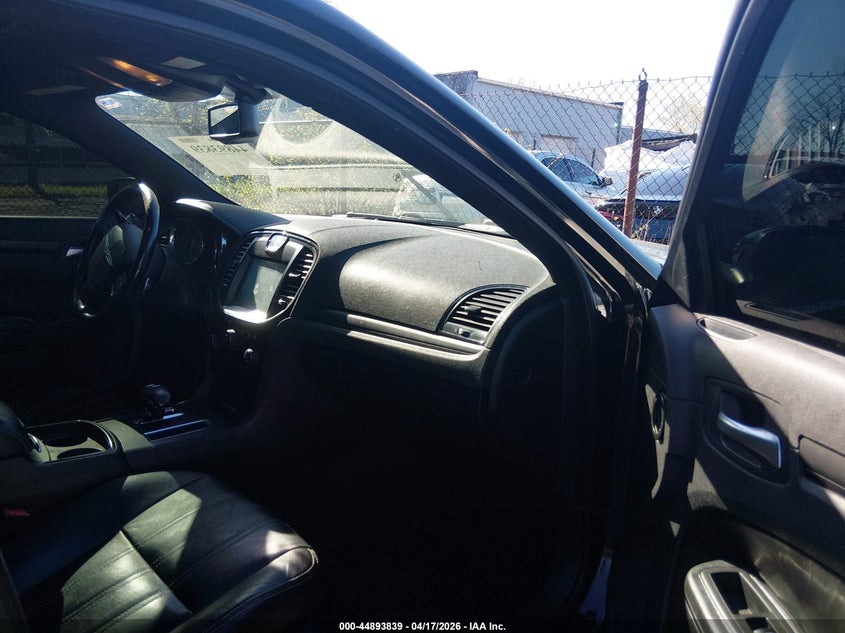 2012 Chrysler 300 S V6