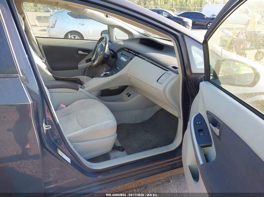 2011 Toyota Prius Two