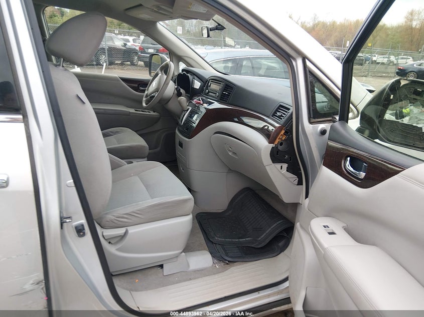 2014 NISSAN QUEST auction photo 5