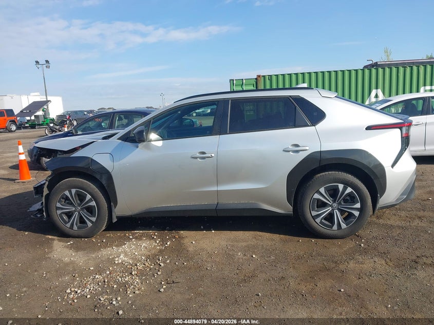 2024 Toyota Bz4X Xle VIN: JTMABACA5RA090195 Lot: 44894079