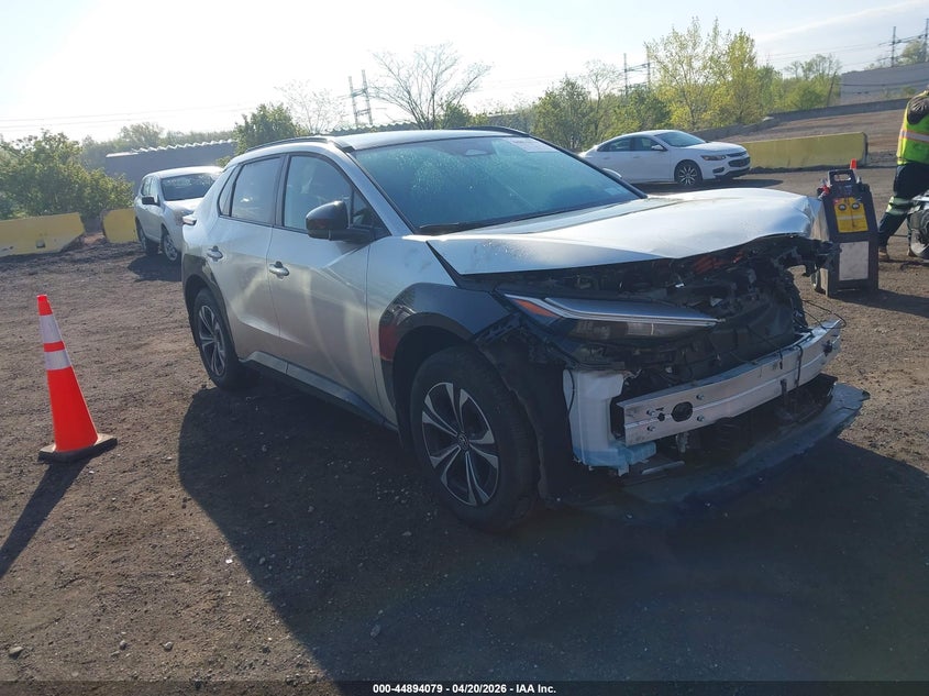 2024 TOYOTA BZ4X auction photo 1