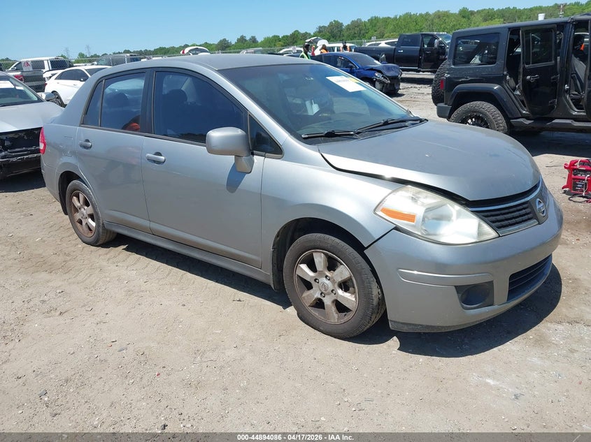 2009 NISSAN VERSA 1.8SL
