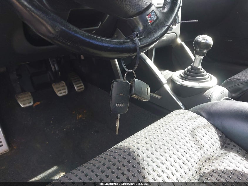 2000 Audi Tt VIN: TRUTC28N7Y1003117 Lot: 44894246