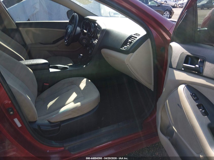 2011 Kia Optima 2.4 Lx red Lot 111044894266 Vin KNAGM4A77B5166606