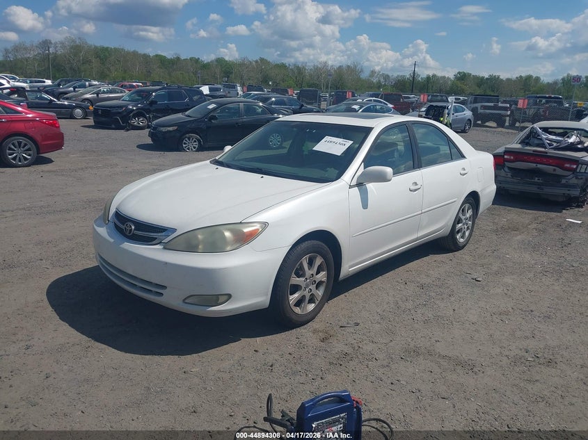 2004 Toyota Camry Le