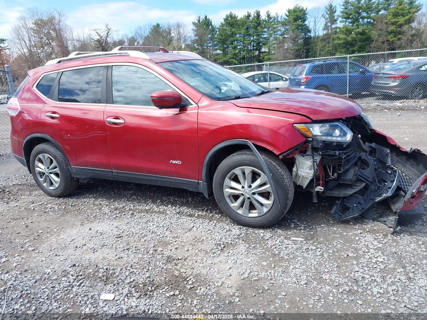 2016 Nissan Rogue Sv