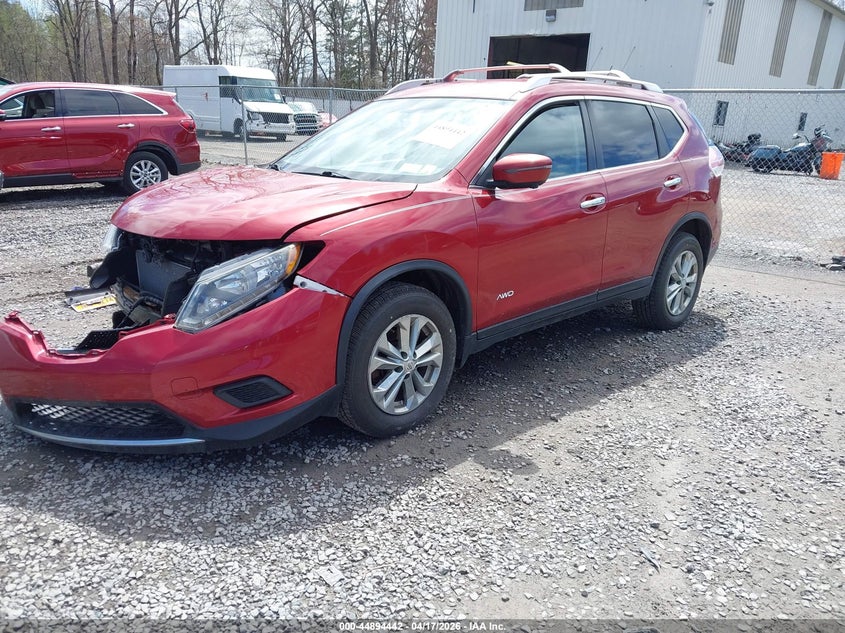 2016 Nissan Rogue Sv