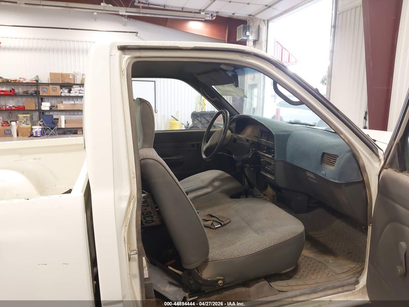 1995 Toyota Pickup VIN: ID44062COLO Lot: 44894444