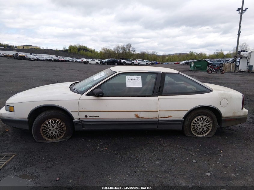 1988 Oldsmobile Cutlass Supreme International Series VIN: 1G3WR14W4JD343943 Lot: 44894473