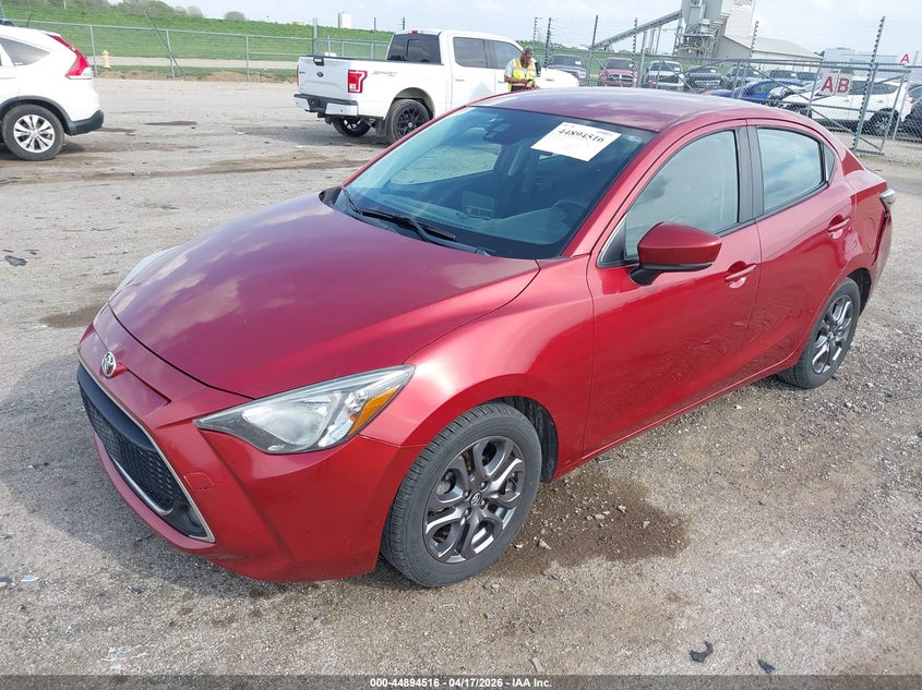 VIN 3MYDLBYV0KY503798 2019 TOYOTA YARIS LE