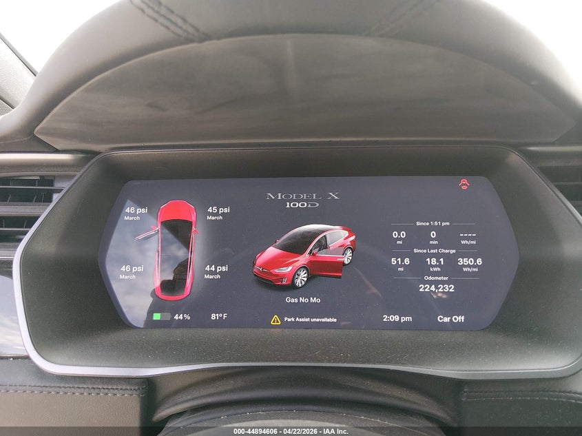 2018 Tesla Model X 100D/75D/P100D VIN: 5YJXCDE22JF133885 Lot: 44894606