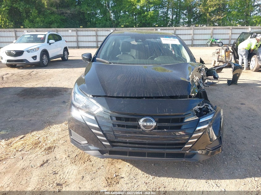 AtlanticExpress - Nissan Versa
