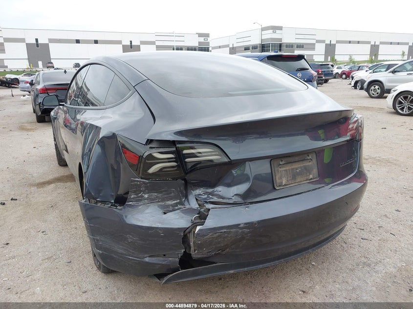 Vin: 5yj3e1eb0mf087792, lot: 45392243, tesla model 3 long range dual motor all-wheel drive 20213