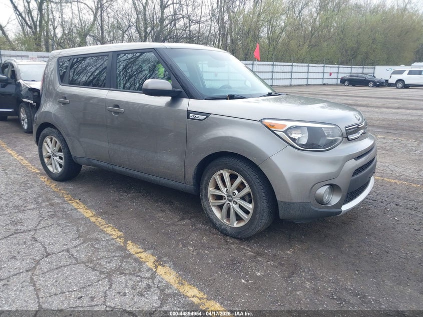 2018 Kia Soul +