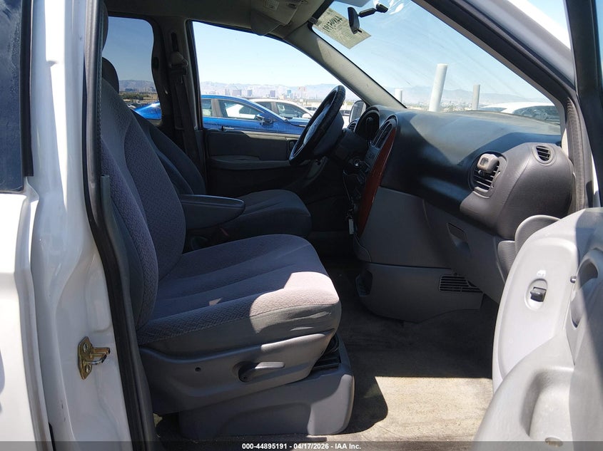 2006 Chrysler Town & Country