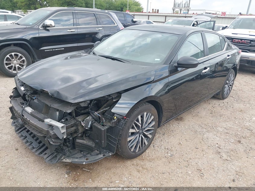 2025 Nissan Altima Sv Fwd