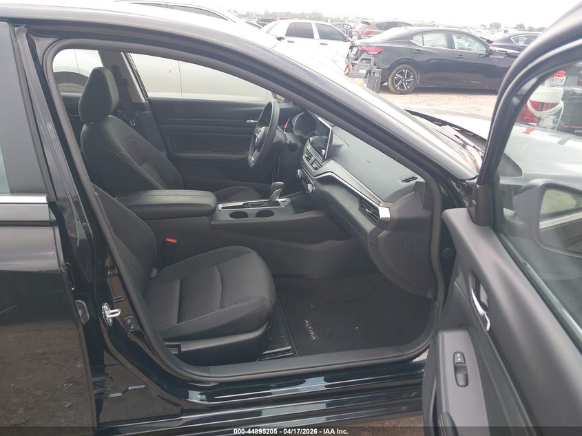 2025 Nissan Altima Sv Fwd